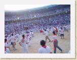 07July05 - Nay, Jenny, Baz, Andy in Spain - Running of Bulls 181 * 2272 x 1704 * (838KB)